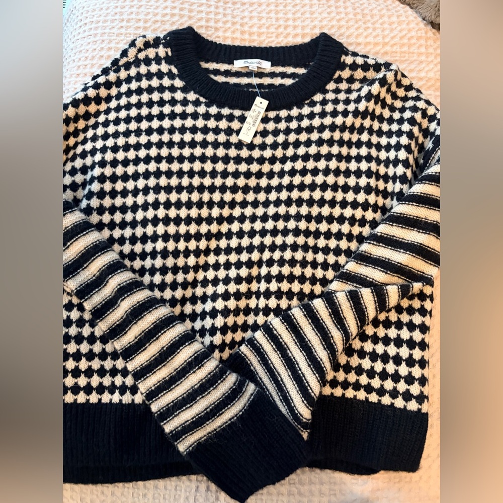 Madewell Black and Cream Mixed-Stripe Raglan Sweater - Picture 2 of 5